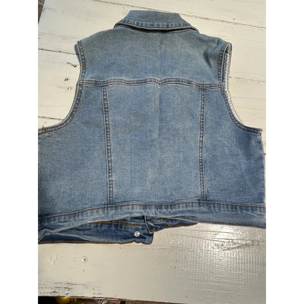 Justice Girls Silver Metallic Foil Denim Vest Light Wash Blue Size 12/14 Shimmer